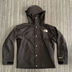 The North Face 1990 Mountain Gore-Tex Jacket (Size Medium)